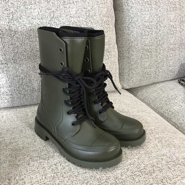 trendy fashion ladies short boots leather rubber sole socks boots lace up cool military boots martin do400, Black
trendy fashion ladies short boots leather rubber sole socks boots lace up cool military boots martin do400, Black