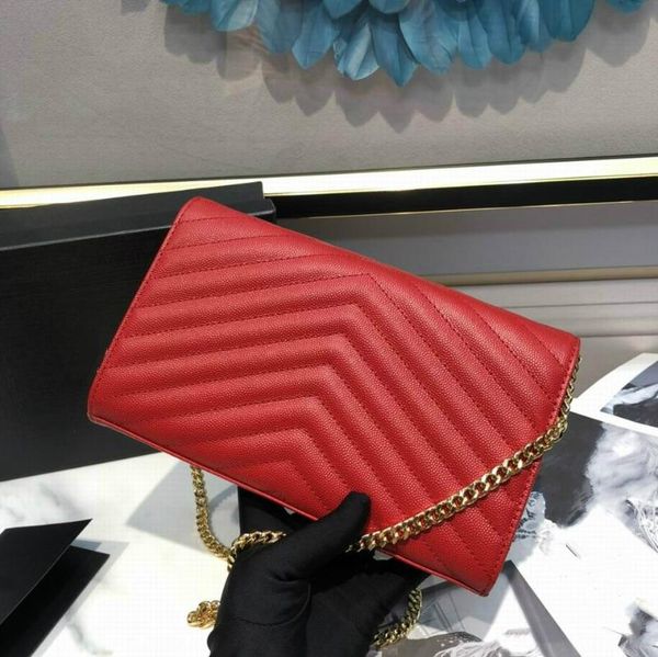 luxury big brand handbags hand-made grade hardware cowhide flip bag shoulder strap detachable bags for woman
luxury big brand handbags hand-made grade hardware cowhide flip bag shoulder strap detachable bags for woman
