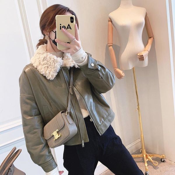 2021 new women's korean version of pu leather jacket women's autumn and winter motorcycle leather jacket short fur coat, Black
2021 new women's korean version of pu leather jacket women's autumn and winter motorcycle leather jacket short fur coat, Black