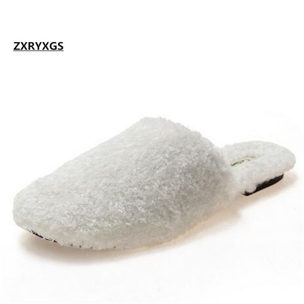 2020 new round head artificial wool winter slippers women cotton slippers home shoes flat warm comfortable shoes women slippers x1020, Black
2020 new round head artificial wool winter slippers women cotton slippers home shoes flat warm comfortable shoes women slippers x1020, Black