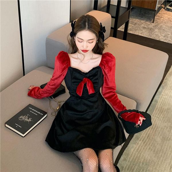 real s2021 contrast color velvet dress for women autumn winter new style retro waist slim christmas bubble sleeve a-line, Black;gray
real s2021 contrast color velvet dress for women autumn winter new style retro waist slim christmas bubble sleeve a-line, Black;gray