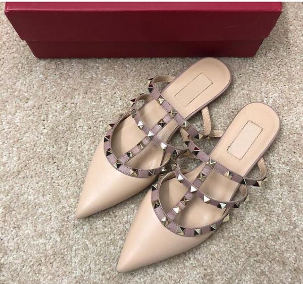 women flat shoes luxury sandals loafer summer genuine leather shoes flat rivets shoes brands slippers 2020 designer, Black 
women flat shoes luxury sandals loafer summer genuine leather shoes flat rivets shoes brands slippers 2020 designer, Black