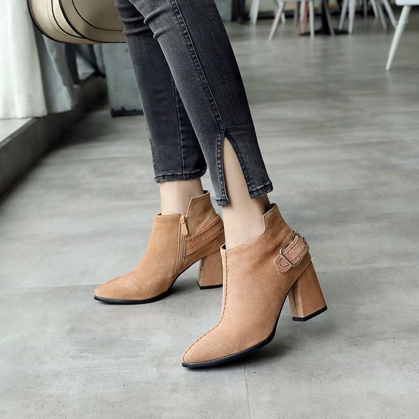 boots short women's big size 2021 korean versatile winter high heels thick platform1, Black
boots short women's big size 2021 korean versatile winter high heels thick platform1, Black