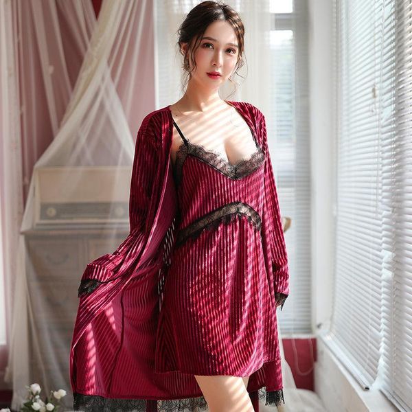 women's sleepwear plus size women's korean golden velvet pajamas lace home suit nightdress summer nightgown long sleeve outerwear, Black;red
women's sleepwear plus size women's korean golden velvet pajamas lace home suit nightdress summer nightgown long sleeve outerwear, Black;red