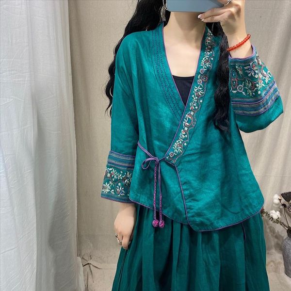 women embroidered v neck autumn linen jackets ladies vintage loose jacket female 2020 outerwear jacket drop shipping, Black;brown
women embroidered v neck autumn linen jackets ladies vintage loose jacket female 2020 outerwear jacket drop shipping, Black;brown