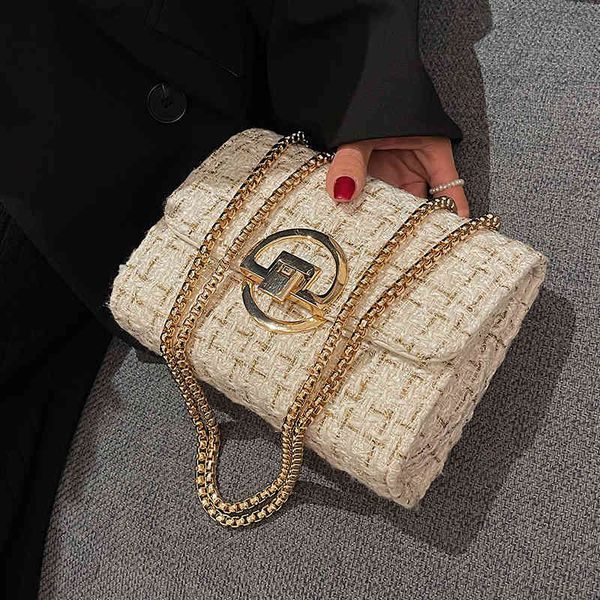 contrast color flap armpit bag 2022 winter new high-quality woolen women's designer handbag chain shoulder messenger bag purses
contrast color flap armpit bag 2022 winter new high-quality woolen women's designer handbag chain shoulder messenger bag purses