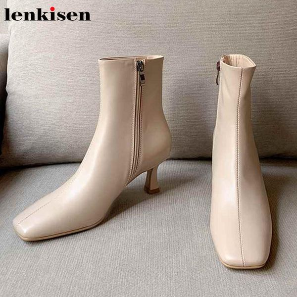 lenkisen popular solid simple style cow leather boots square toe high heels winter warm fashion side zip women ankle boots l82, Black
lenkisen popular solid simple style cow leather boots square toe high heels winter warm fashion side zip women ankle boots l82, Black