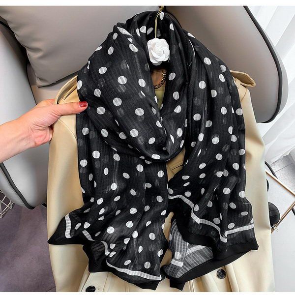 nice quality classic brand 100%silk scarf for women new spring designer floral flower long scarves scarfs wrap shawls, Blue;gray
nice quality classic brand 100%silk scarf for women new spring designer floral flower long scarves scarfs wrap shawls, Blue;gray