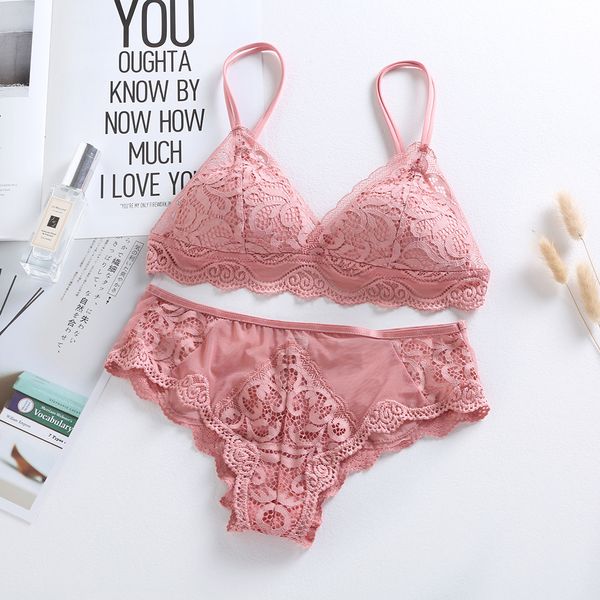 mousse bra sets women lingerie pink wireless seamless new lace floral fashion comfortable blue white normal cotton c1211, Black;white
mousse bra sets women lingerie pink wireless seamless new lace floral fashion comfortable blue white normal cotton c1211, Black;white