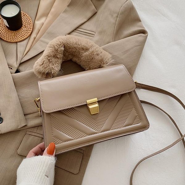 french retro women's bag new french niche red women's one shoulder messenger bag mini square handbags women bags designer
french retro women's bag new french niche red women's one shoulder messenger bag mini square handbags women bags designer