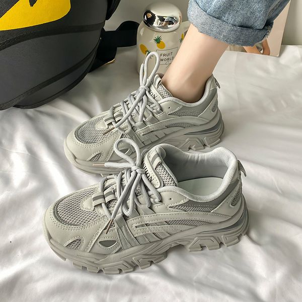 2020 new autumn winter plush super fire show feet little daddy shoes women ins fashion students all kinds of sports and leisure, Black
2020 new autumn winter plush super fire show feet little daddy shoes women ins fashion students all kinds of sports and leisure, Black