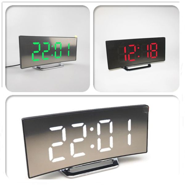 electronic table clock noiseless design large screen snooze time temperature night display digital led clock with usb cable
electronic table clock noiseless design large screen snooze time temperature night display digital led clock with usb cable