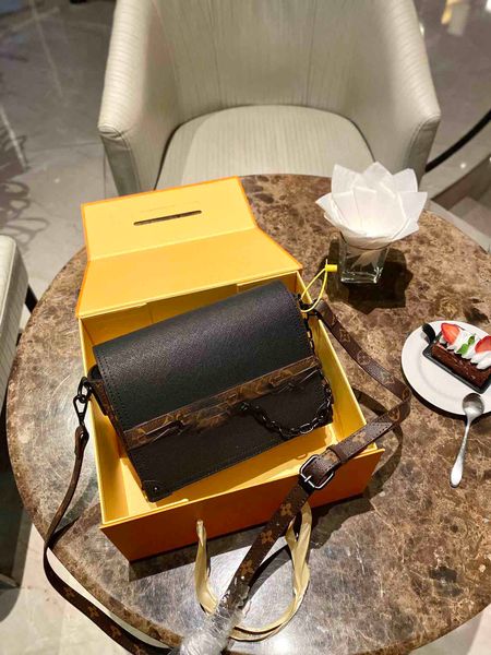 practical four-color mens three sizes iconic fashion long wallet coin purse card case holder brown waterproof canvas black 
practical four-color mens three sizes iconic fashion long wallet coin purse card case holder brown waterproof canvas black