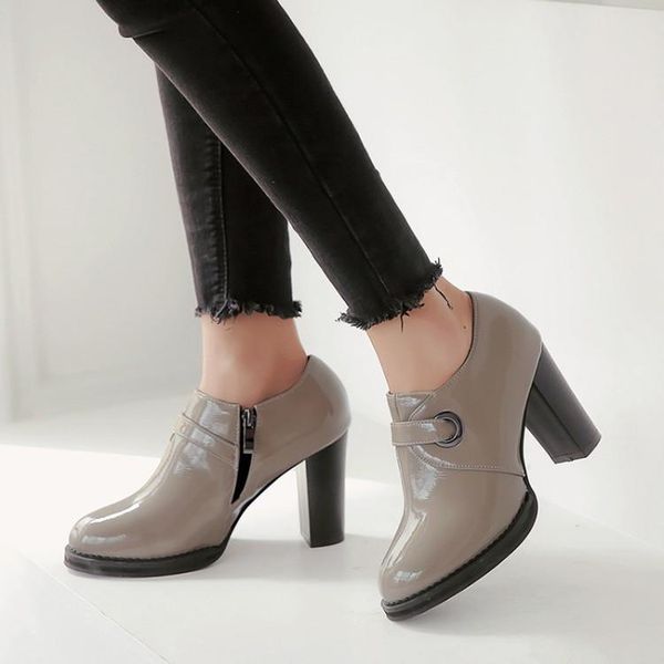 pxelena work office lady pumps 2021 autumn patent leather chunky block high heels shoes women black gray zip plus size 34-43
pxelena work office lady pumps 2021 autumn patent leather chunky block high heels shoes women black gray zip plus size 34-43