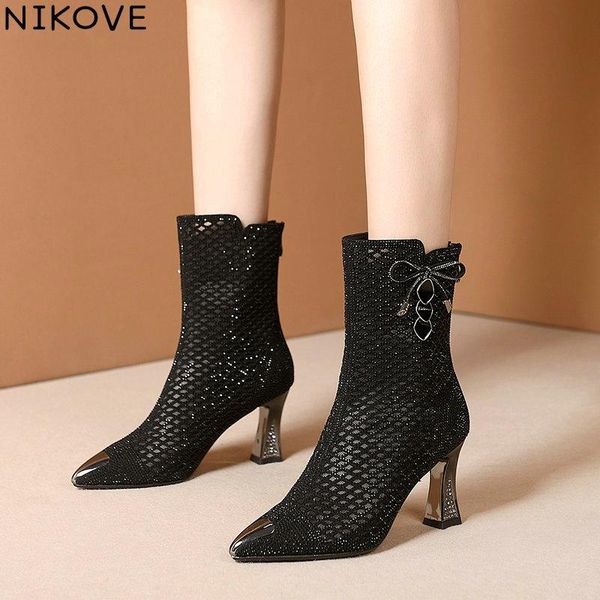 boots nikove 2021 women summer shoes square high heel butterfly-knot zipper black ankle classic woman size 34-40
boots nikove 2021 women summer shoes square high heel butterfly-knot zipper black ankle classic woman size 34-40