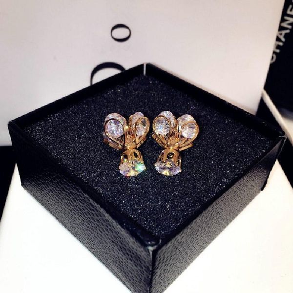 stud female fashion earrings european and american temperament firefly dual-use jewelry, Golden;silver
stud female fashion earrings european and american temperament firefly dual-use jewelry, Golden;silver