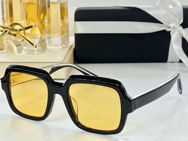 sunglasses for woman and mens 2022 designer retro summer 7153 anti-ultraviolet driving fishing fashion random box, White;black
sunglasses for woman and mens 2022 designer retro summer 7153 anti-ultraviolet driving fishing fashion random box, White;black