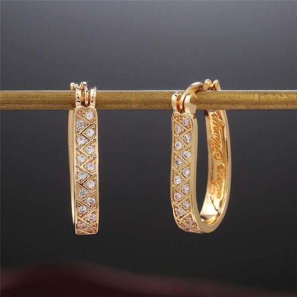 stud wholesale fashion simple personality jewelry inlaid zircon earrings for women luxury namour charm gift all seasons, Golden;silver
stud wholesale fashion simple personality jewelry inlaid zircon earrings for women luxury namour charm gift all seasons, Golden;silver