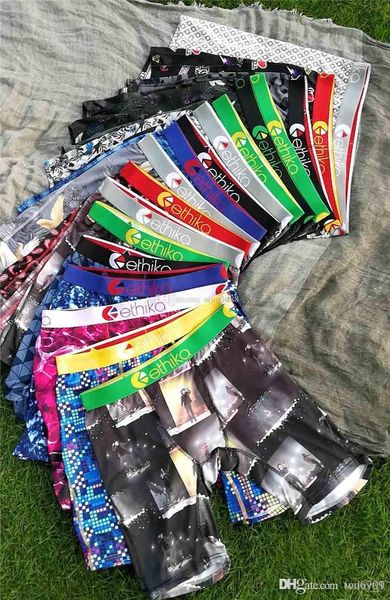 2020 new designer ethika mens underwear boxer premium cotton boxers men underwear breathable underpants cuecas masculina boxers, Black;white
2020 new designer ethika mens underwear boxer premium cotton boxers men underwear breathable underpants cuecas masculina boxers, Black;white