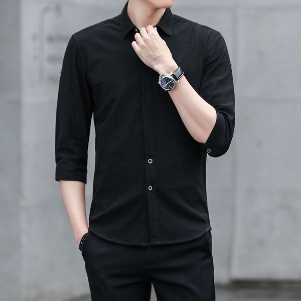2020 men's fashion cotton quarter sleeve summer new korean slim young handsome casual shirt, White;black
2020 men's fashion cotton quarter sleeve summer new korean slim young handsome casual shirt, White;black