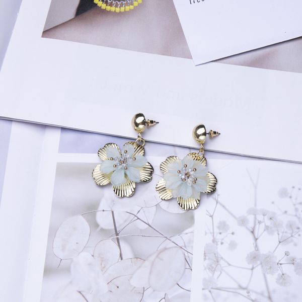 серьги из бисера личность простая женская одежда, Silver 
серьги из бисера личность простая женская одежда, Silver