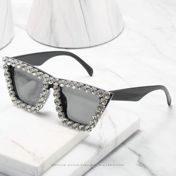 sunglasses 2021 vintage colorful diamond oversized cat women big frame luxury crystal sun glasses rhinestone shades uv400 fml, White;black
sunglasses 2021 vintage colorful diamond oversized cat women big frame luxury crystal sun glasses rhinestone shades uv400 fml, White;black