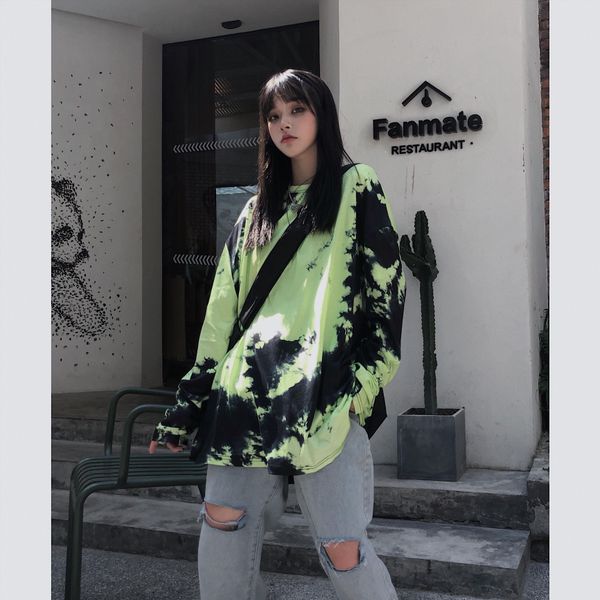 spring clothing korean version ins original night style street department tie dye gradual change long sleeve t shirt student loo, White
spring clothing korean version ins original night style street department tie dye gradual change long sleeve t shirt student loo, White