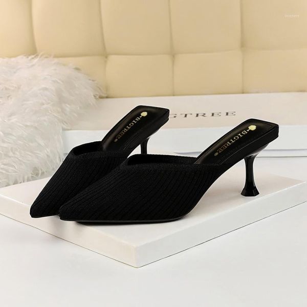 korean version of the simple and versatile daily lazy shoes baotou drag high-heeled hollow yarn v-shaped mouth pointed female sl1, Black
korean version of the simple and versatile daily lazy shoes baotou drag high-heeled hollow yarn v-shaped mouth pointed female sl1, Black
