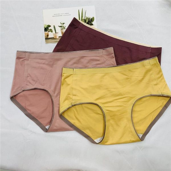2021 japanese autumn and winter new nylon brushed ice silk colorblock breathable average size mid-waist women's briefs1, Black;pink
2021 japanese autumn and winter new nylon brushed ice silk colorblock breathable average size mid-waist women's briefs1, Black;pink