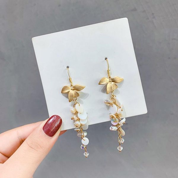dominated fashion temperament joker fine pearl women drop earrings korean long metal flower earrings jewelry, Silver
dominated fashion temperament joker fine pearl women drop earrings korean long metal flower earrings jewelry, Silver