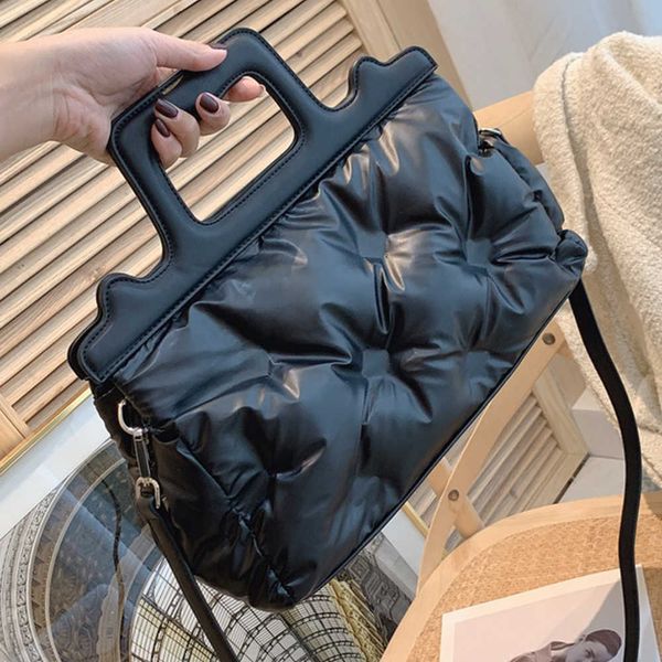 women's cotton handbag, large space, padded shoulder, for women, transverse, 2021
women's cotton handbag, large space, padded shoulder, for women, transverse, 2021
