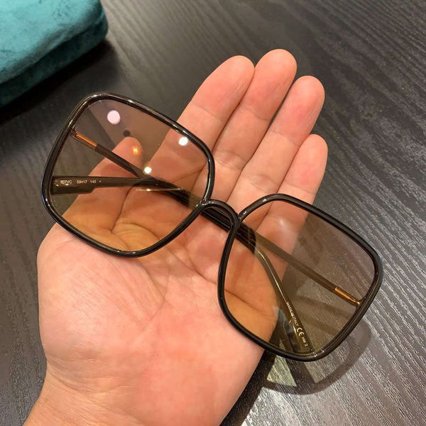 d family female square gradual change big face show thin box he sui zhang ruonan same style sunglasses eye protection belt degree, Black
d family female square gradual change big face show thin box he sui zhang ruonan same style sunglasses eye protection belt degree, Black