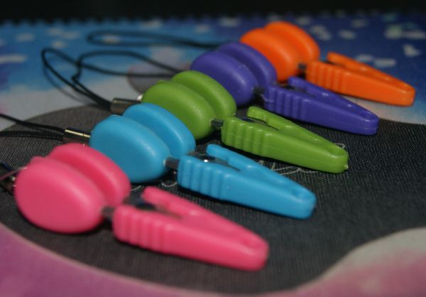 cellphone multi strap color mini charm little scissors keychain 600pcs /lot superior quality, Silver
cellphone multi strap color mini charm little scissors keychain 600pcs /lot superior quality, Silver