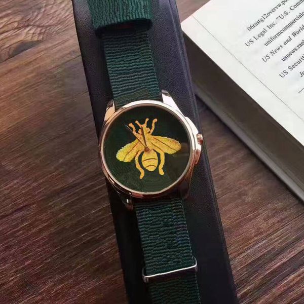 luxury fashion bee men and women couple small bee quartz watch nylon belt sports and leisure watch clock relogio gift, Slivery;brown
luxury fashion bee men and women couple small bee quartz watch nylon belt sports and leisure watch clock relogio gift, Slivery;brown