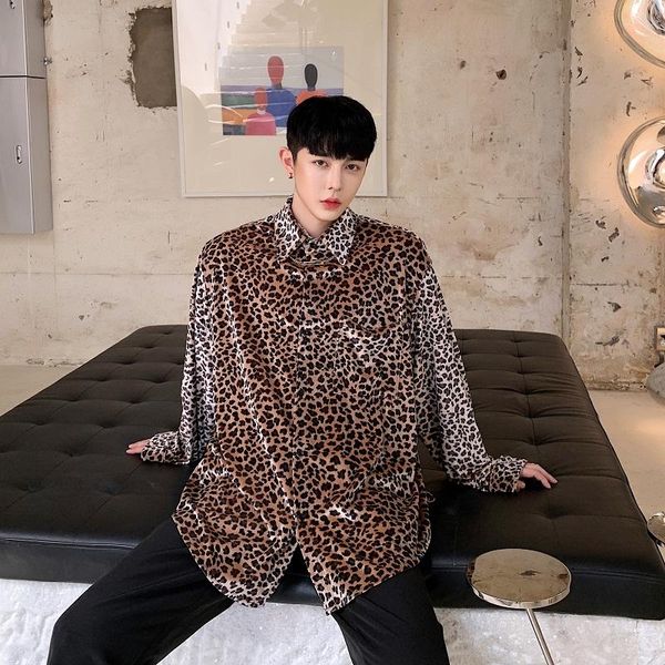 men's casual shirts men autumn vintage leopard loose long sleeve velvet shirt male women streetwear hip hop, White;black
men's casual shirts men autumn vintage leopard loose long sleeve velvet shirt male women streetwear hip hop, White;black