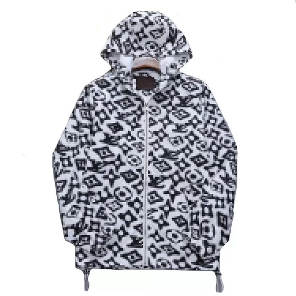 new 21 fashion mens designers jacket spring autumn outwear windbreaker hoodie zipper casual hooded jackets coat outside sport asian size men, Black;brown
new 21 fashion mens designers jacket spring autumn outwear windbreaker hoodie zipper casual hooded jackets coat outside sport asian size men, Black;brown