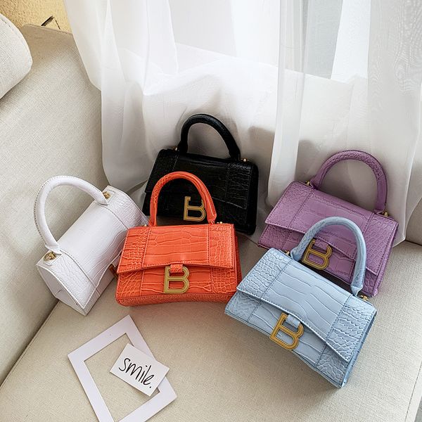internet celebrity small black bag 2020 new womens bag casual all-matching shoulder messenger bag black crocodile pattern small square
internet celebrity small black bag 2020 new womens bag casual all-matching shoulder messenger bag black crocodile pattern small square