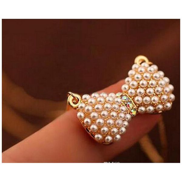 explosive jewelry fashion small fresh bow pearl necklace sweet bow pearl crystal pendant w sqcfad dh_seller2010, Silver
explosive jewelry fashion small fresh bow pearl necklace sweet bow pearl crystal pendant w sqcfad dh_seller2010, Silver