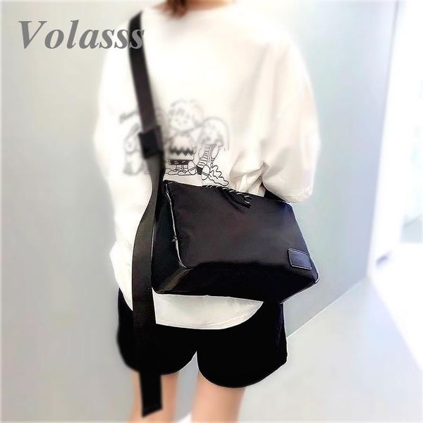 cross body volasss women messenger shoulder crossbody bags for female black fashion texture underarm bag ladies bolso mujer sac main femme
cross body volasss women messenger shoulder crossbody bags for female black fashion texture underarm bag ladies bolso mujer sac main femme