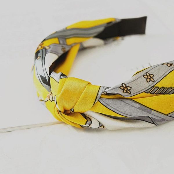 luxury chain printed cross knot women headband cloth fabric wide hair hoop stretch turban head wrap hairband hair accessories q bbyobo
luxury chain printed cross knot women headband cloth fabric wide hair hoop stretch turban head wrap hairband hair accessories q bbyobo