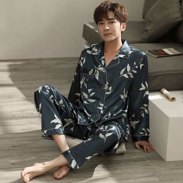 large size slippery pajamas summer thin ice silk men's satin fabric silky long-sleeved trousers pijama hombre verano 2021, Black;brown
large size slippery pajamas summer thin ice silk men's satin fabric silky long-sleeved trousers pijama hombre verano 2021, Black;brown
