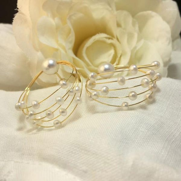 hoop & huggie large lady earring pure handmade with natural white color real pearl bead s925 stud allergy, Golden;silver
hoop & huggie large lady earring pure handmade with natural white color real pearl bead s925 stud allergy, Golden;silver