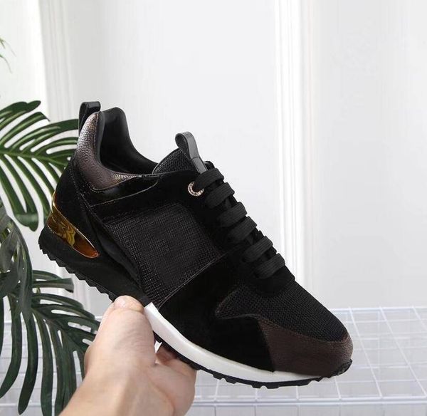 2020 designer women shoes run away sports casual women shoes leather non slip lightweight rubber bottom size 35-42, Black
2020 designer women shoes run away sports casual women shoes leather non slip lightweight rubber bottom size 35-42, Black