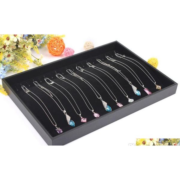 wholesale 35*24cm black velvet necklace display bracelet curved showcase holder jewelry display stand t22uf
wholesale 35*24cm black velvet necklace display bracelet curved showcase holder jewelry display stand t22uf