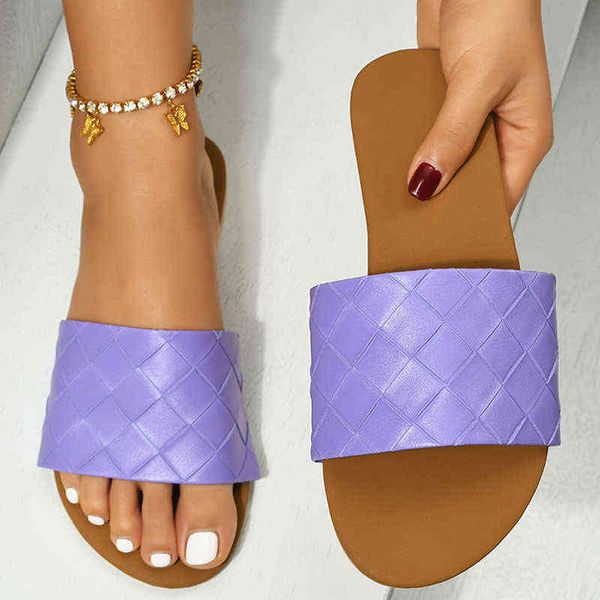 slippers the new women summer sandals flat cozy slides female outdoor beach purple weave large size for 220304, Black
slippers the new women summer sandals flat cozy slides female outdoor beach purple weave large size for 220304, Black