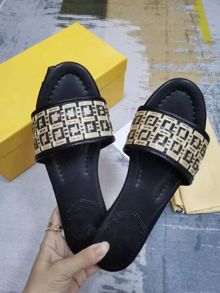 2022 black white panda casual shoes men women sneakers university blue coast outdoor mens trainer 0214
2022 black white panda casual shoes men women sneakers university blue coast outdoor mens trainer 0214