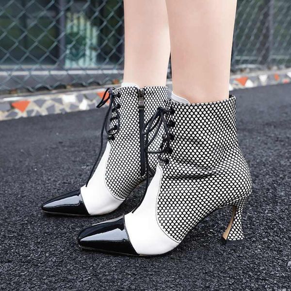 bottes femme new winter high heels shoes women's ankle boots mixed colors genuine leather mature women lace up ankle boots, Black
bottes femme new winter high heels shoes women's ankle boots mixed colors genuine leather mature women lace up ankle boots, Black