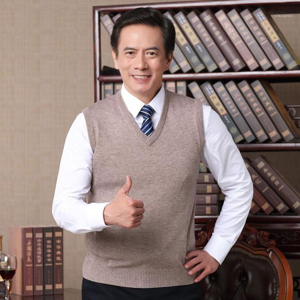 men's vests mens solid color sweater vest autumn male sleeveless wool pullover 1, Black;white
men's vests mens solid color sweater vest autumn male sleeveless wool pullover 1, Black;white