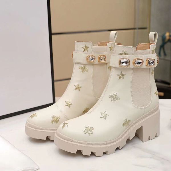 designer ladies short boots 100% cowhide classic luxury bee women shoes leather high heeled boots fashion martin boots size 35-42, Black
designer ladies short boots 100% cowhide classic luxury bee women shoes leather high heeled boots fashion martin boots size 35-42, Black