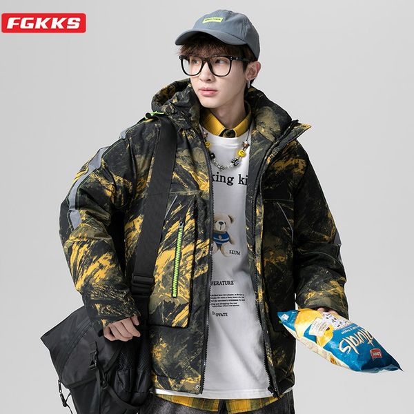 fgkks brand men hooded down jacket winter men fashion casual down coats male camouflage warm thick down jackets coat clothing q1209, Black
fgkks brand men hooded down jacket winter men fashion casual down coats male camouflage warm thick down jackets coat clothing q1209, Black
